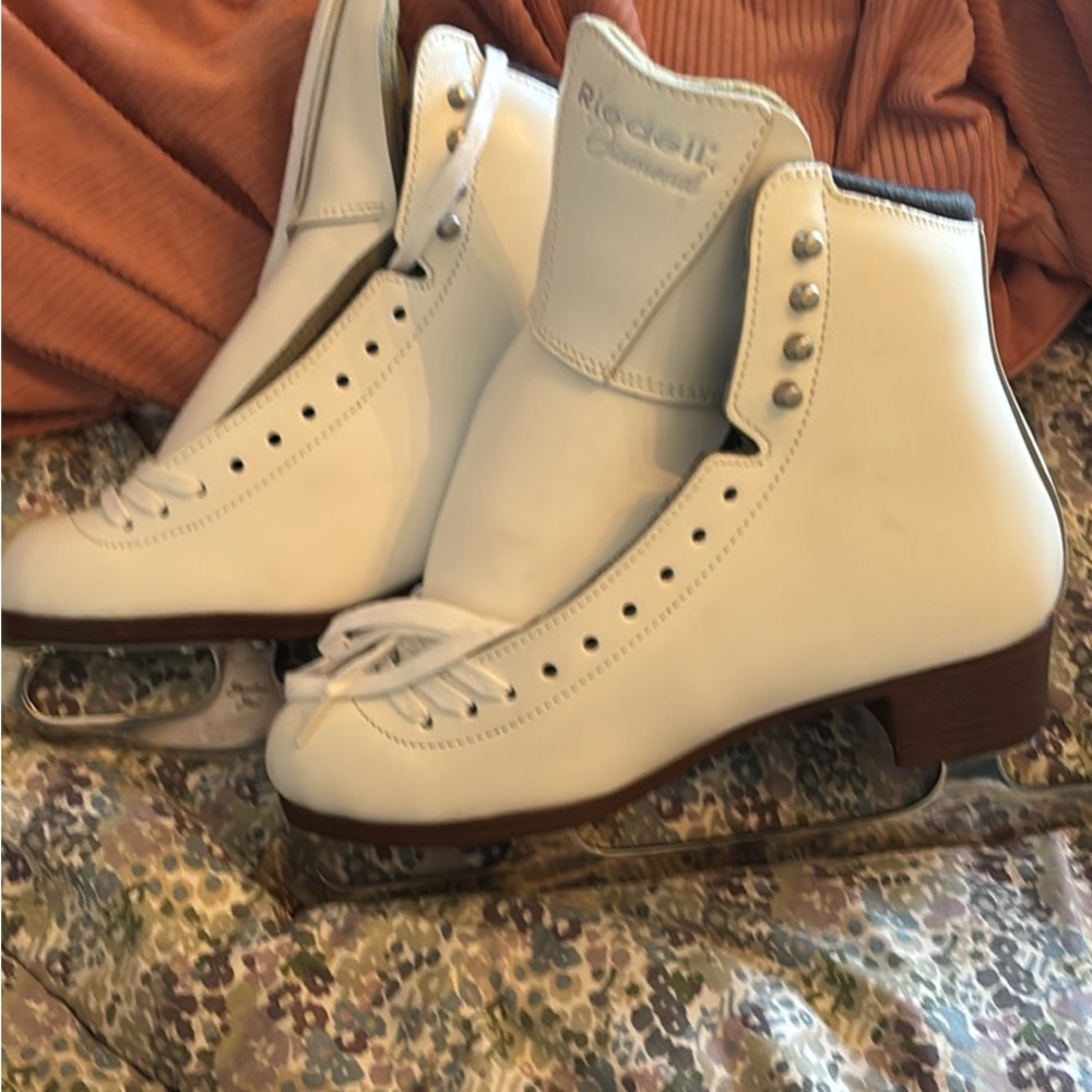 Riedell Women's White Ice Skates